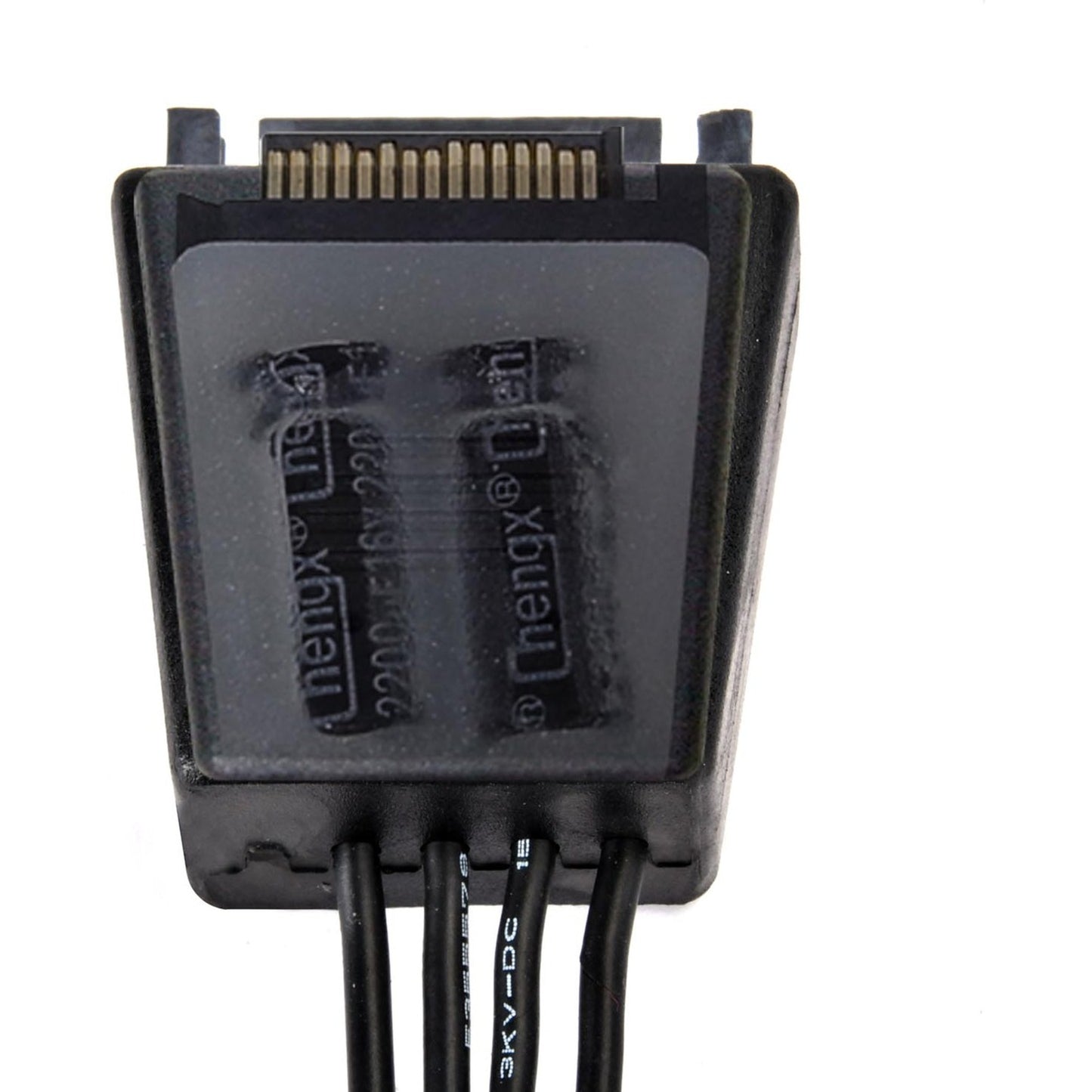 Silverstone SST-CP06-E4, 1x Sata à 15 broches> 4x Sata à 15 broches