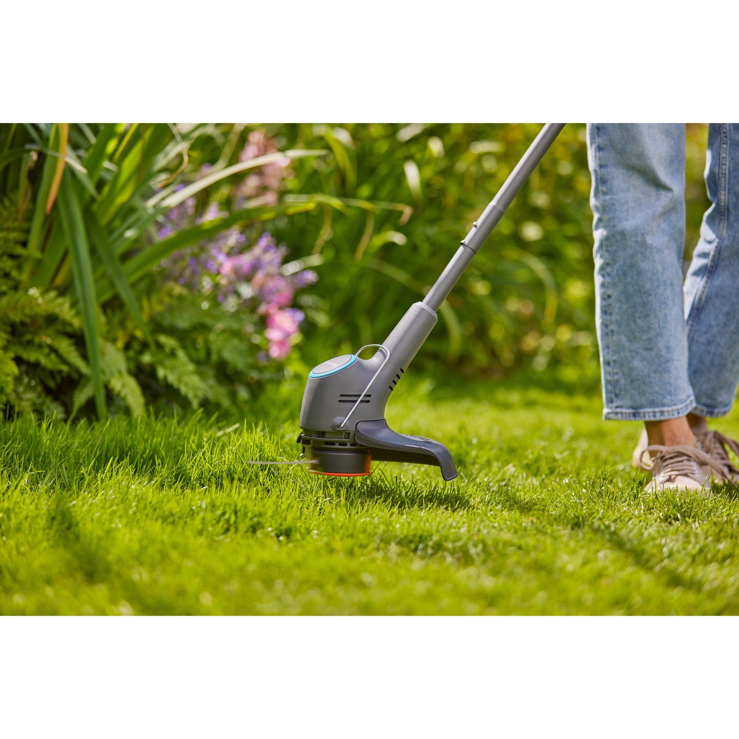Gardena tondeuse easytrim 2518v p4a ensemble