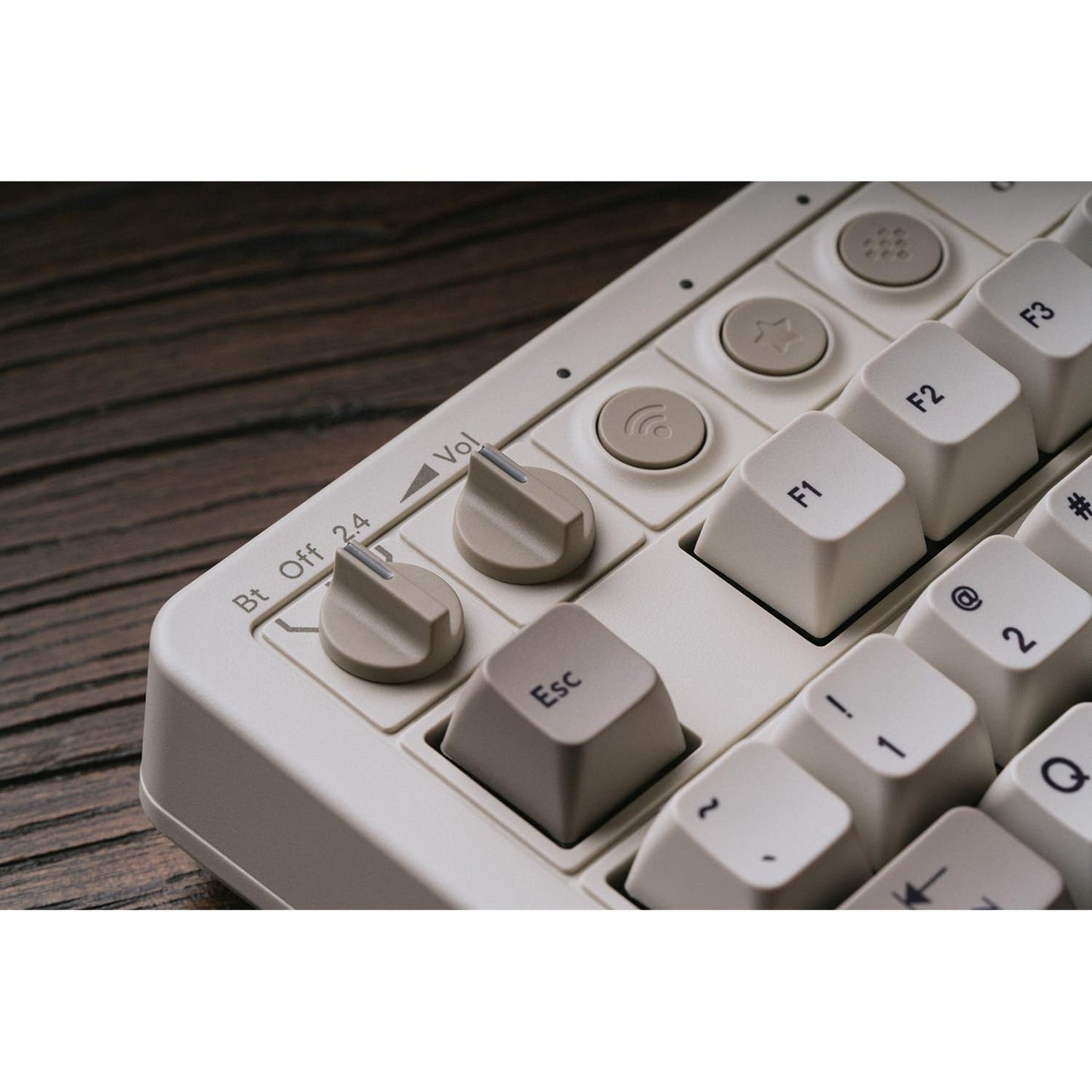 8Bitdo Retro Mechanical Keyboard M Edition