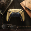 Manette sans fil Sony Interactive Entertainment Dualsense – Édition limitée 007 First Light (or noir, pour Playstation 5)