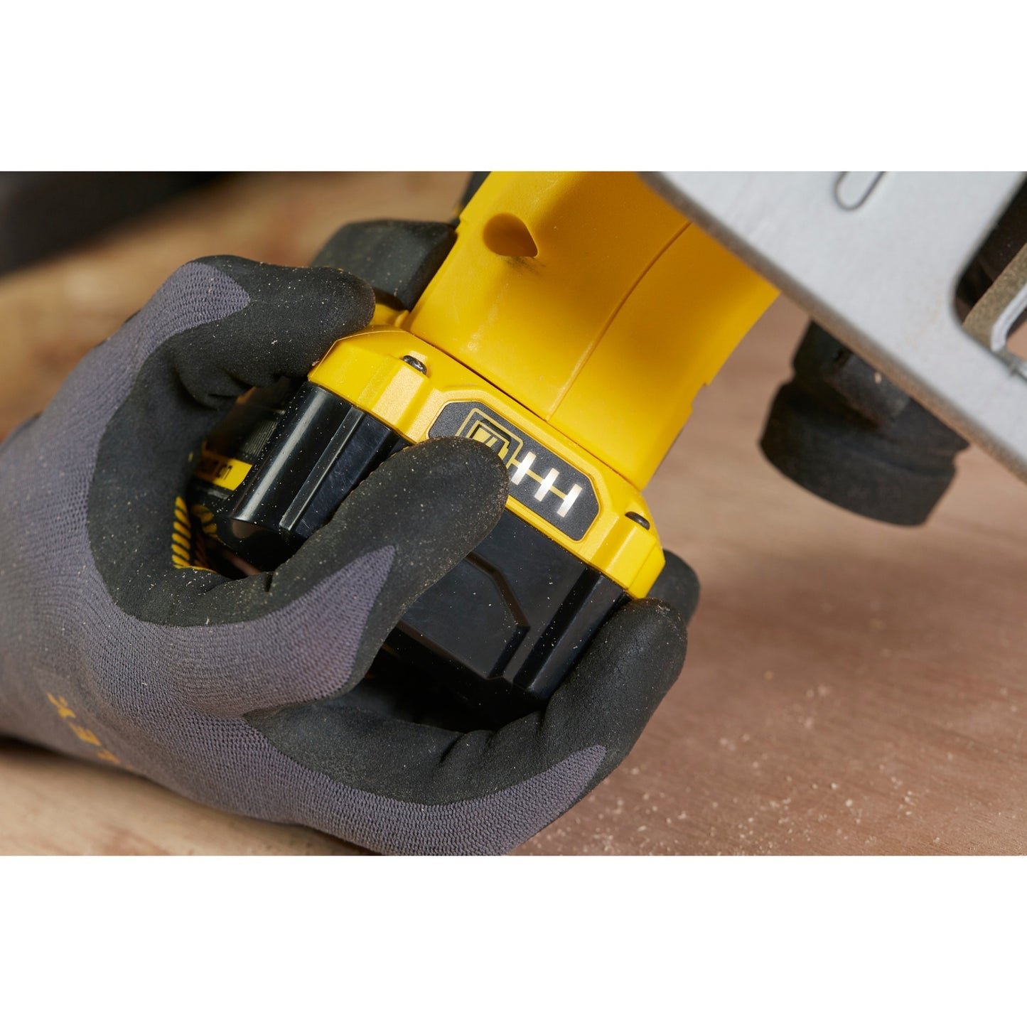 Scie circulaire Stanley FATMAX V20 18V