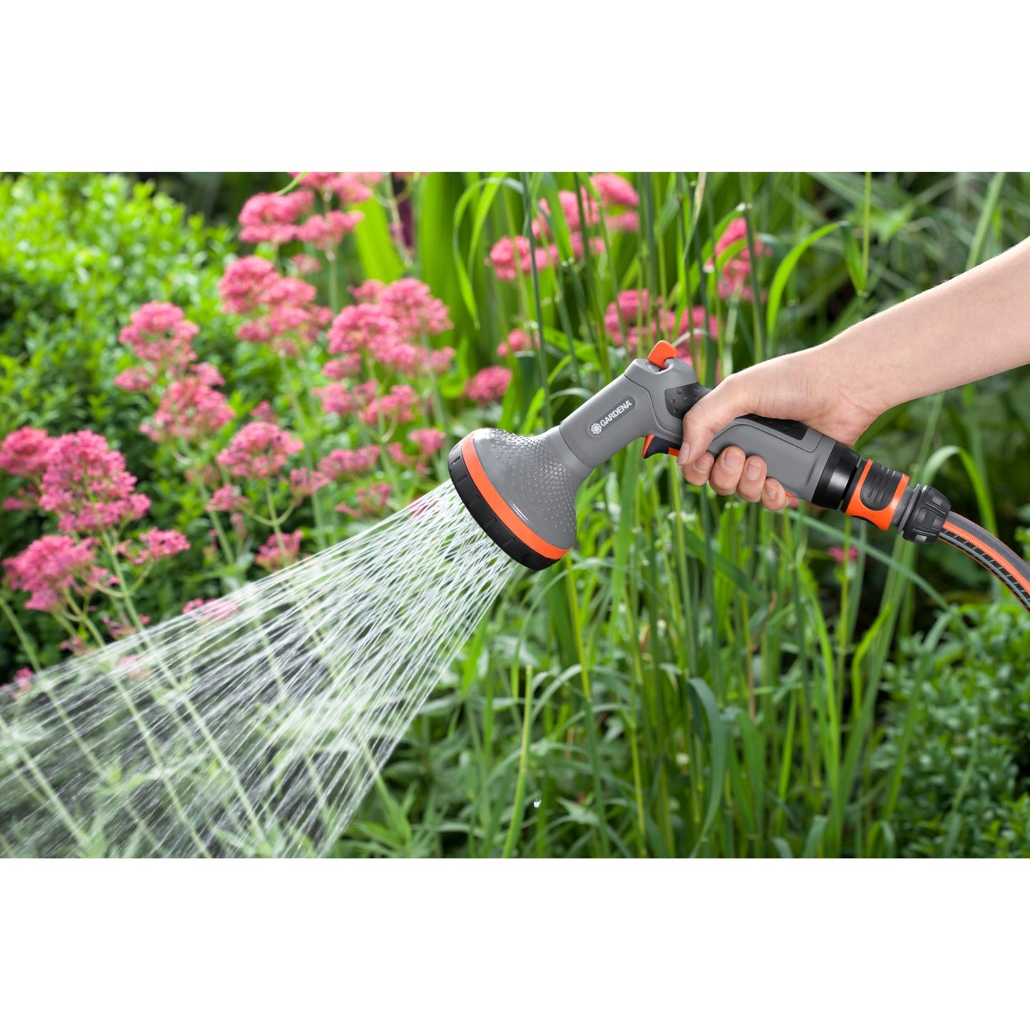 Gardena Comfort Broes pour les parterres de fleurs