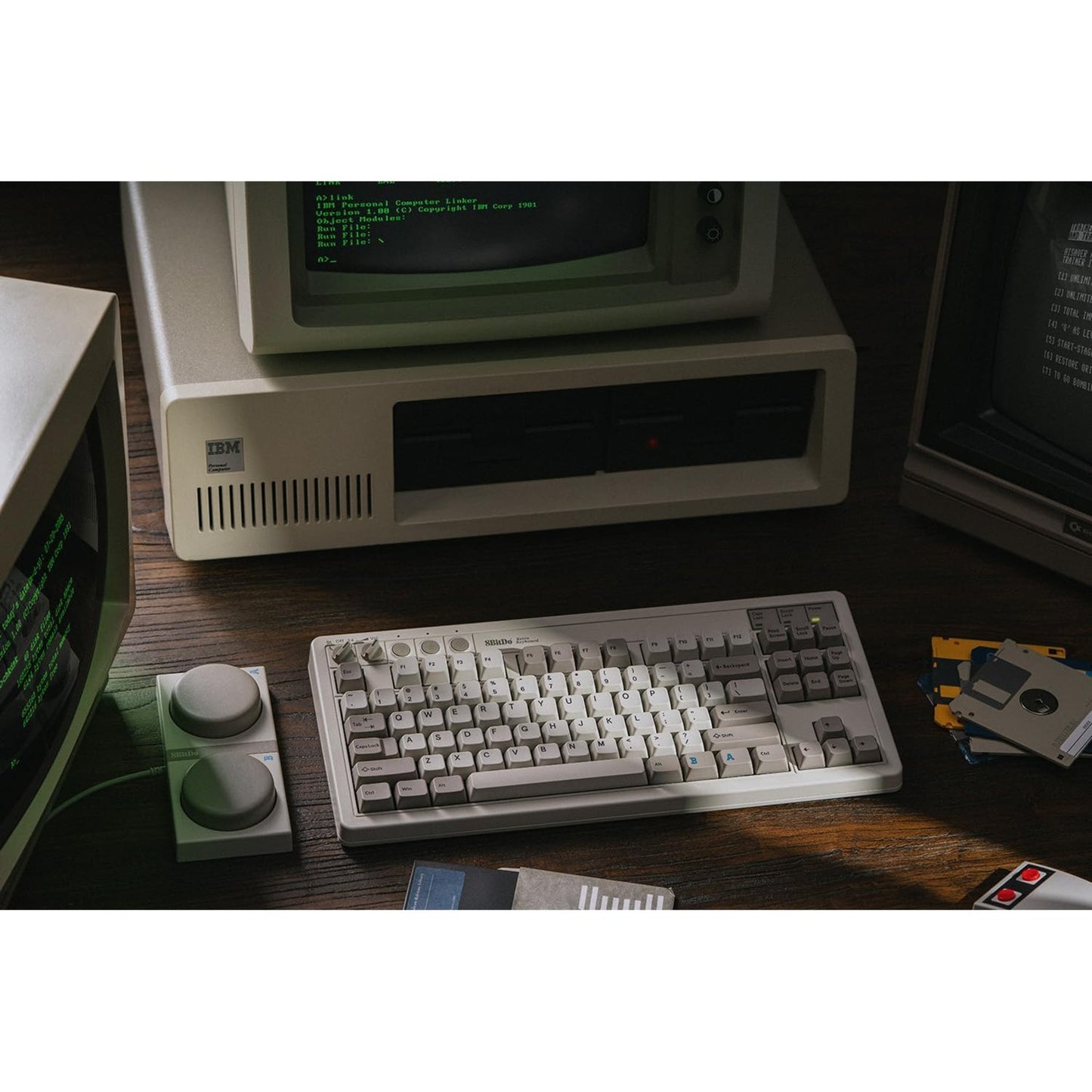 8Bitdo Retro Mechanical Keyboard M Edition