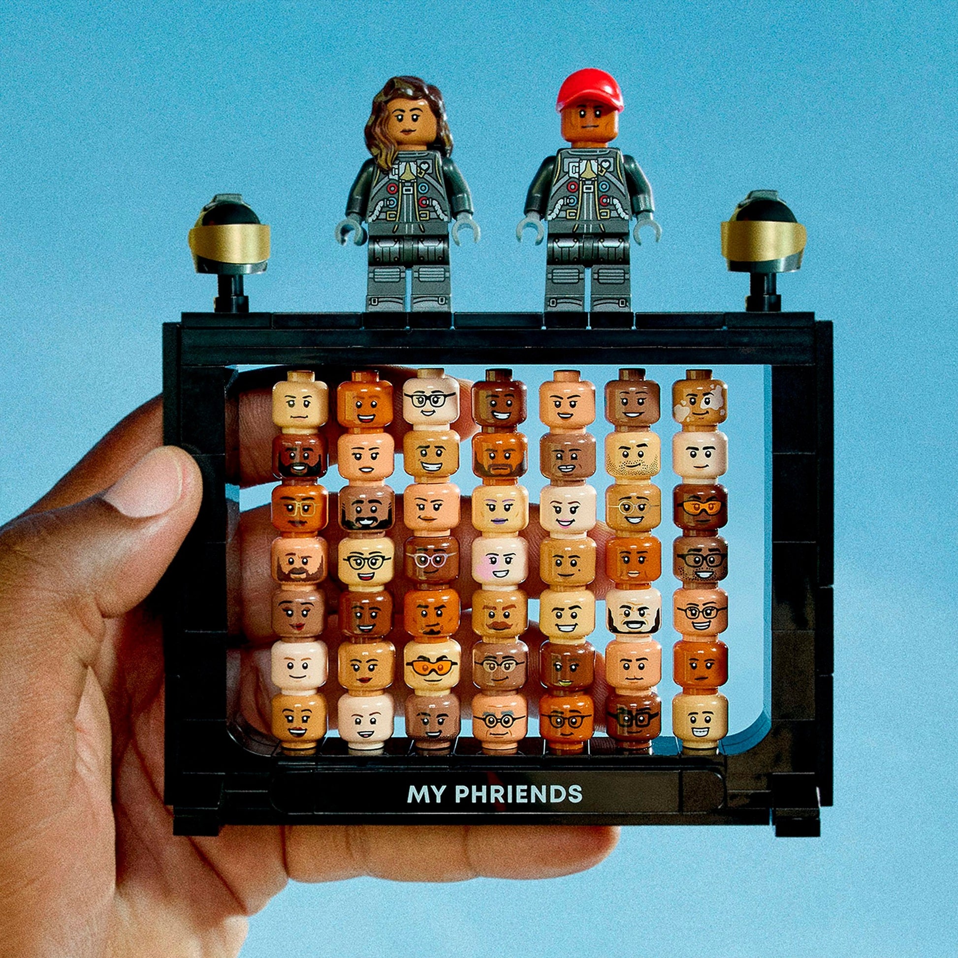 Icônes Lego - vers la lune avec les jouets de construction Pharrell Williams (10391)