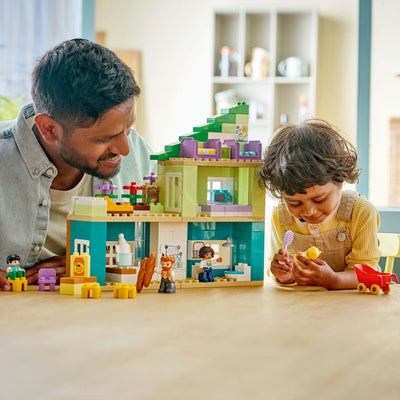 Lego Duplo Town 10470 maison moderne 3en1 avec figurines