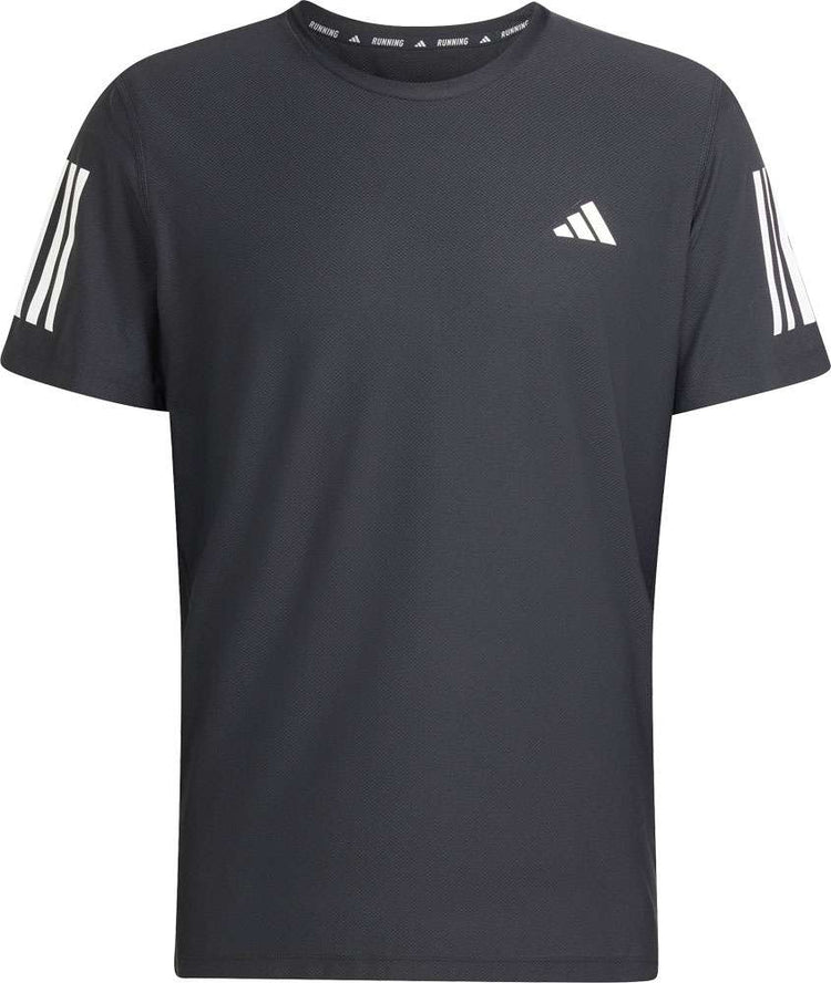 Adidas possède la chemise fonctionnelle run b