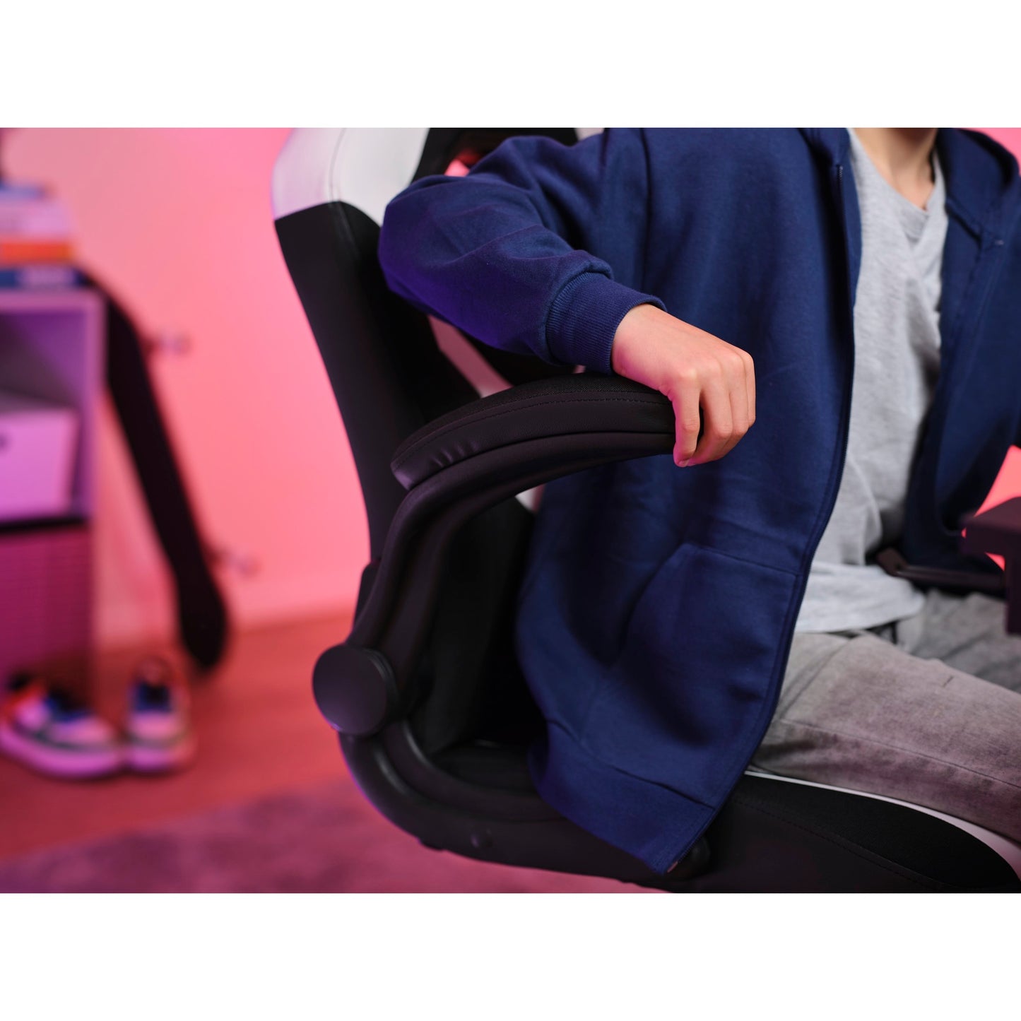 Trust GXT 703W Riye Gaming Chair