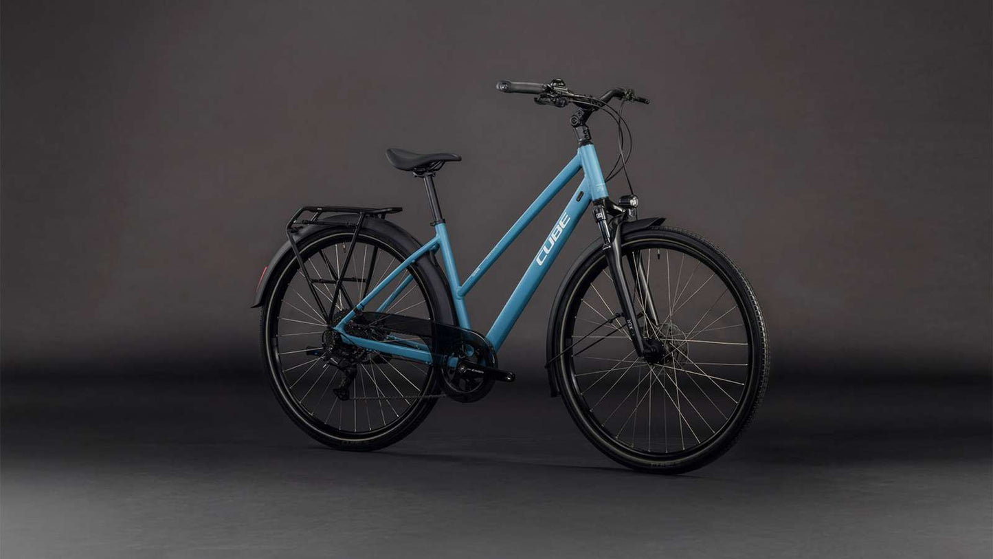 Cube faisant le tour d'un trapèze bluebird'n'grey