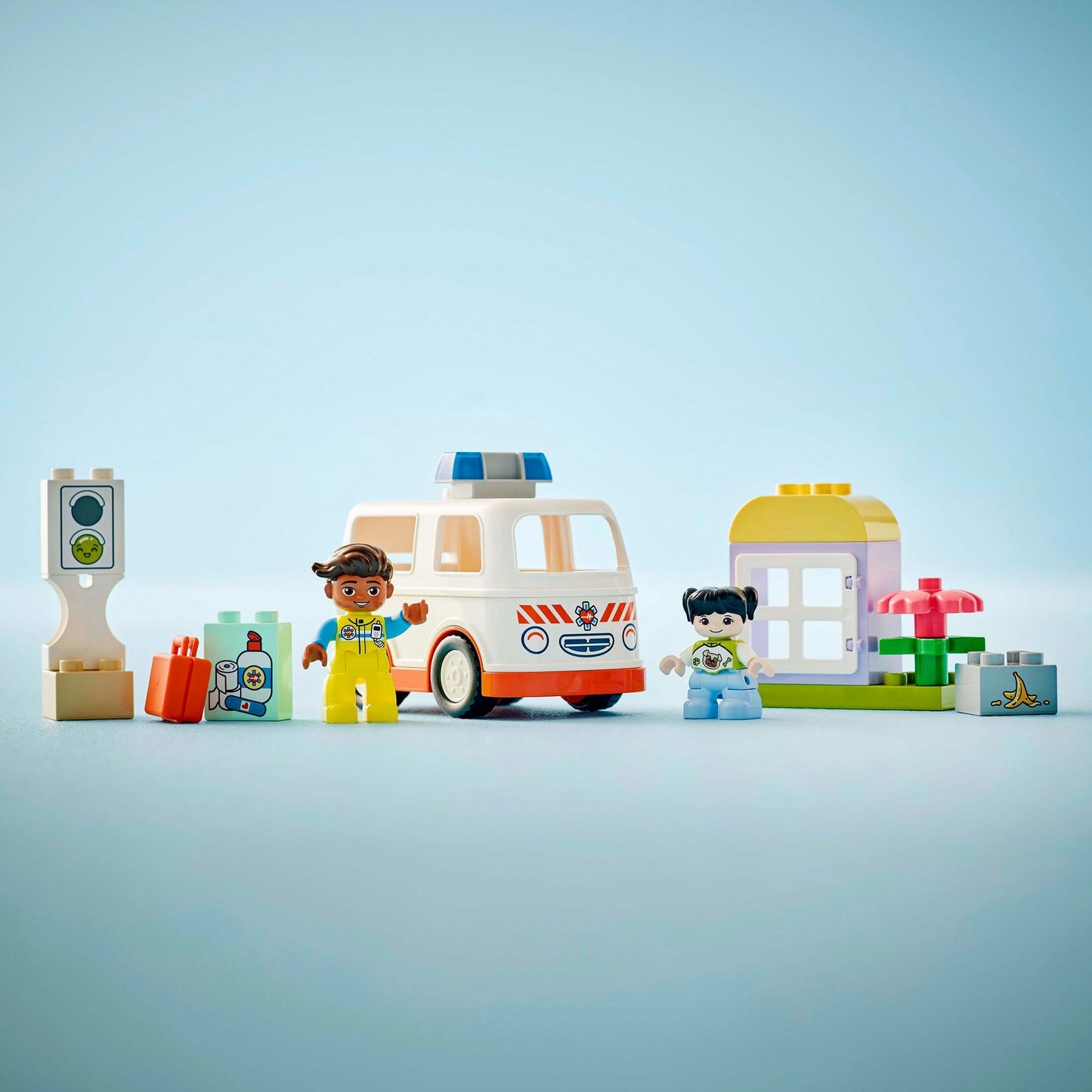 LEGO LEGO DUPLO Town 10447 Ambulance avec chauffeur