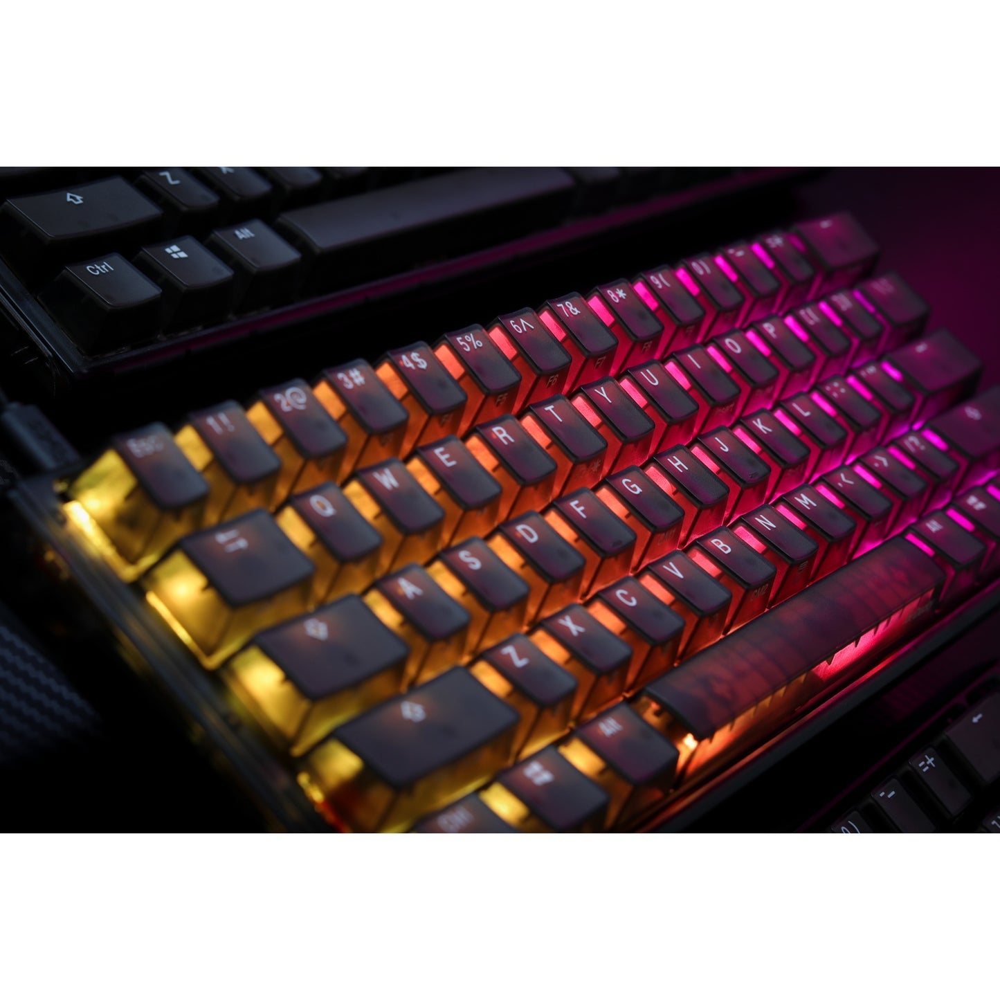 Ducky One 3 Mini Aura