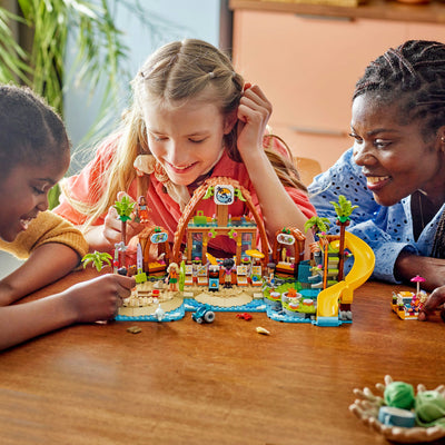 LEGO 42673 Amis Strandresort
