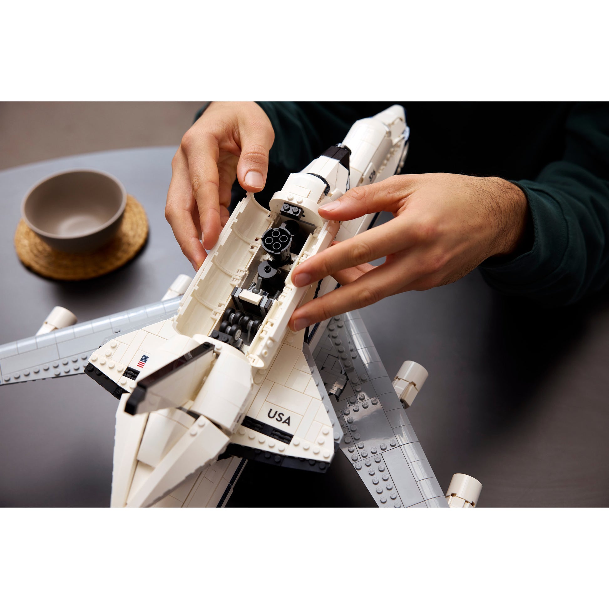 Icônes Lego - jouet de construction d'avions porte-navette (10360)