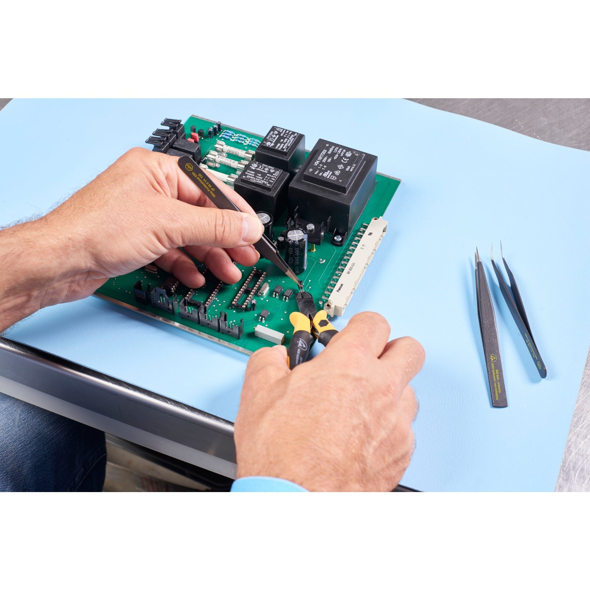 Wiha SMD PCINCED Set professionnel ESD