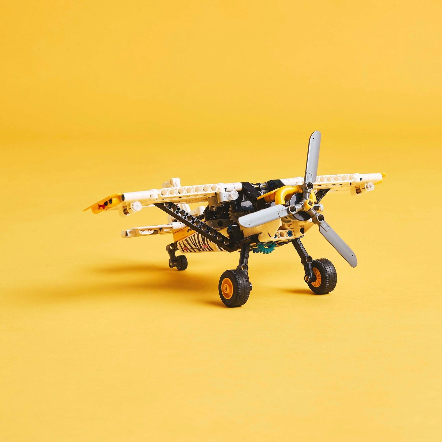Lego Lego Technic 42198 Jungle Aircraft