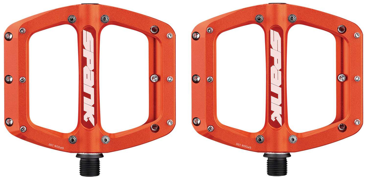 Pédales plates de redémarrage de la cuillère Spank
