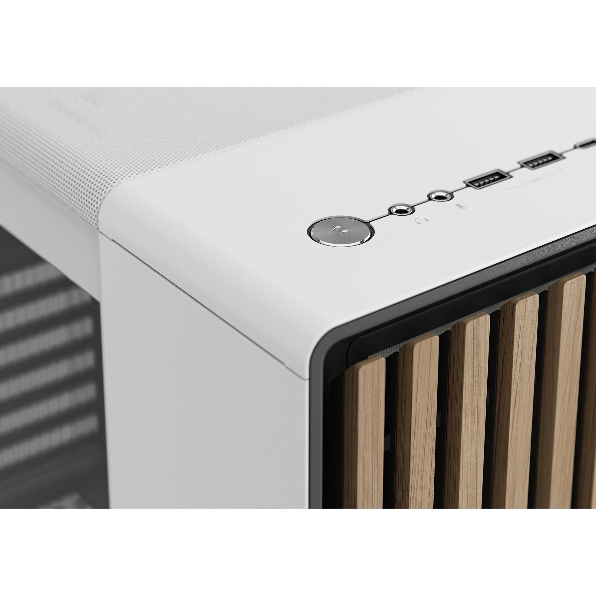 Fractal Design North