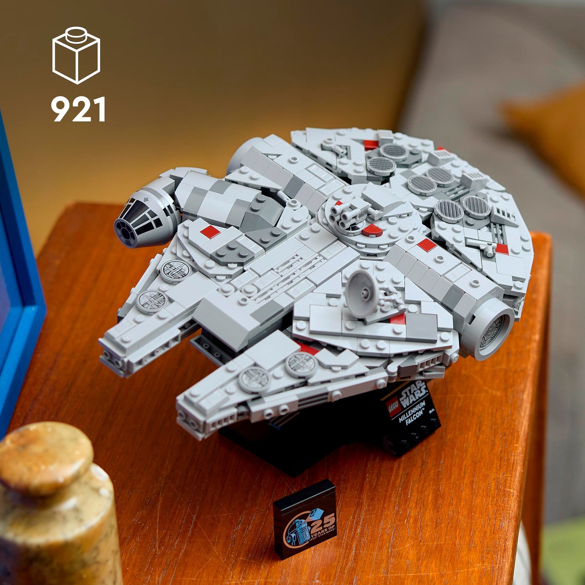 Lego lego star wars 75375 millenium falcon