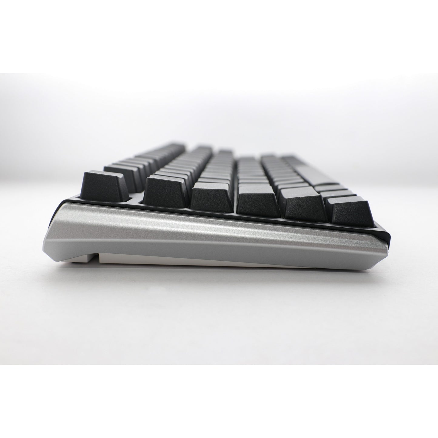 Ducky un 3 tkl