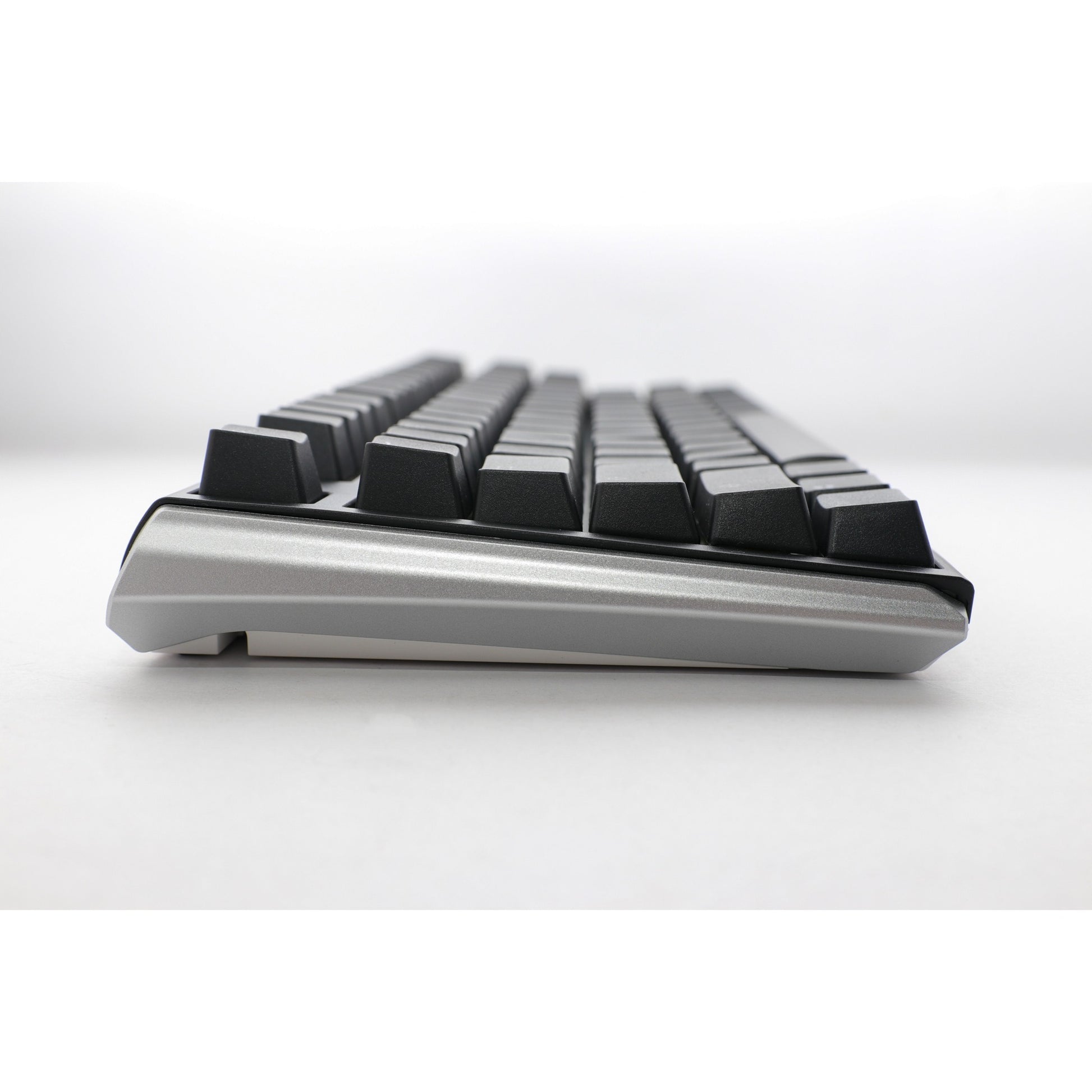 Ducky un 3 tkl