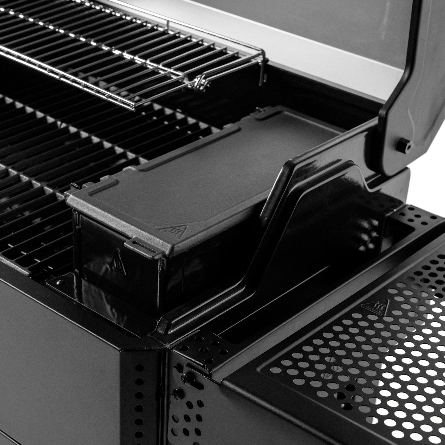 Masterbuilt Autoignite Series 545 Barbecue de charbon de bois numérique E