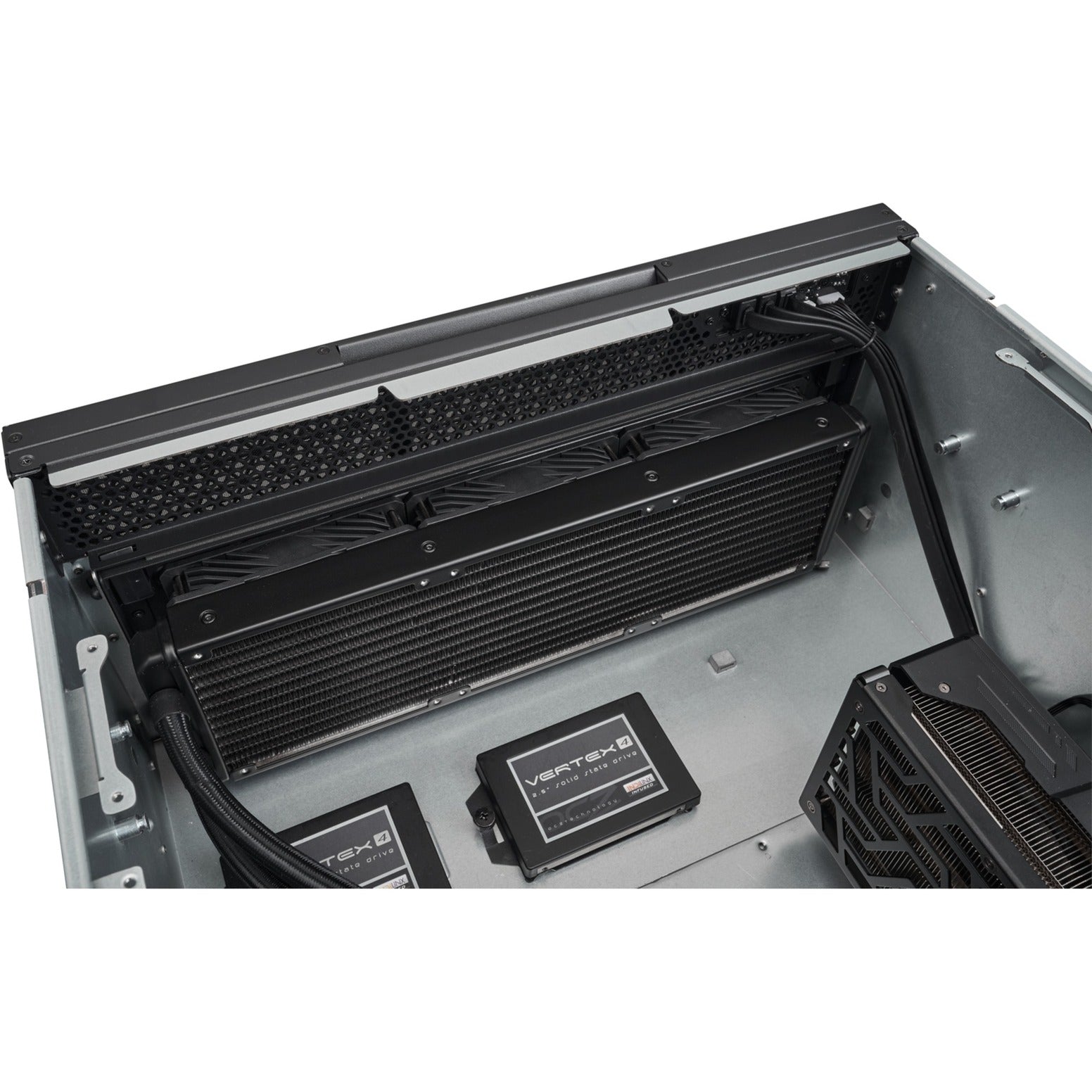 Silverstone RM52