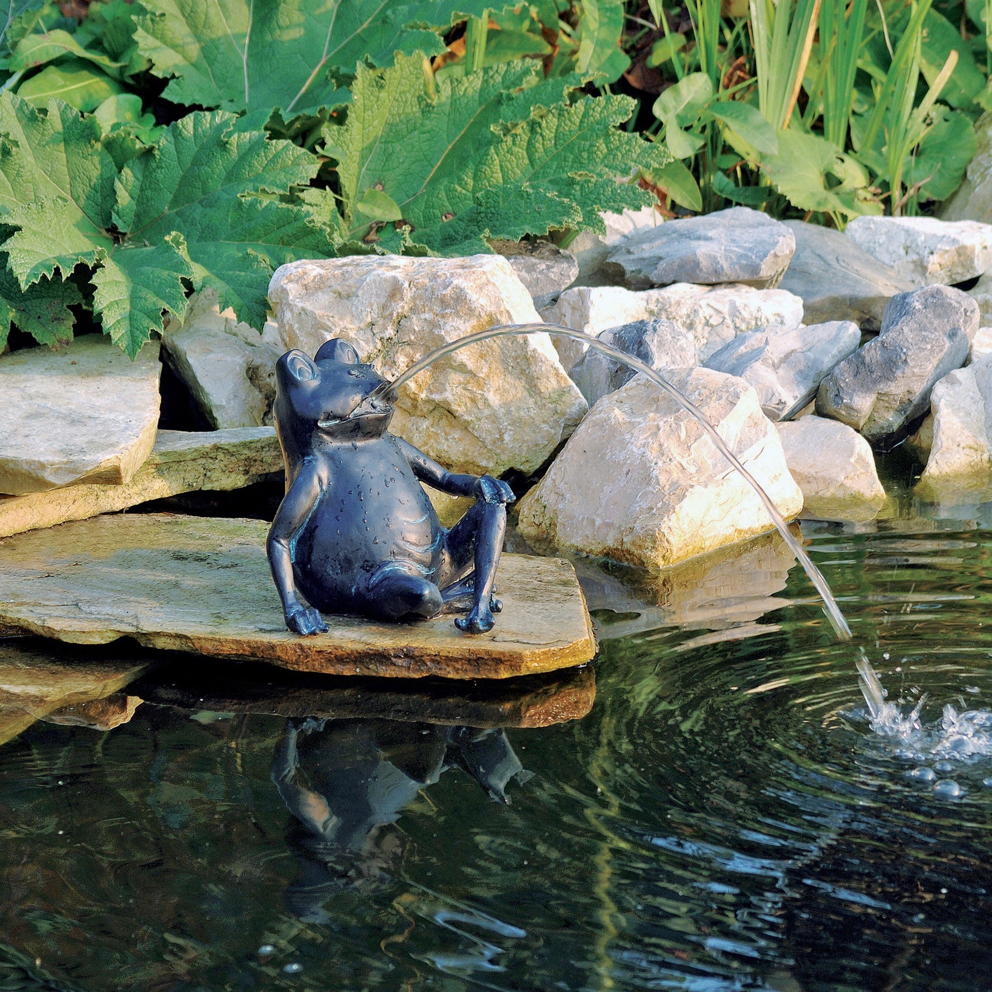 Figure de pulvérisation de grenouille ubbink