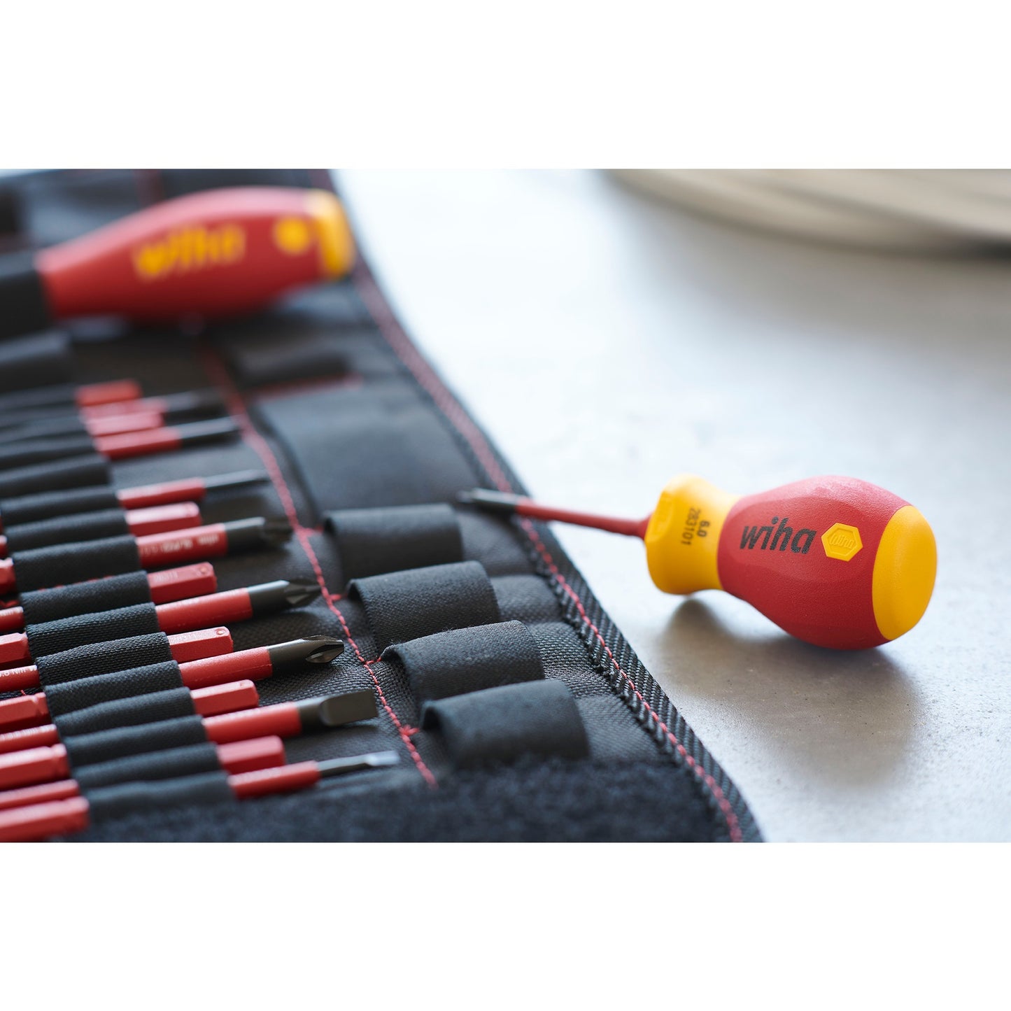 Tournevis Wiha et bitsset slimvario