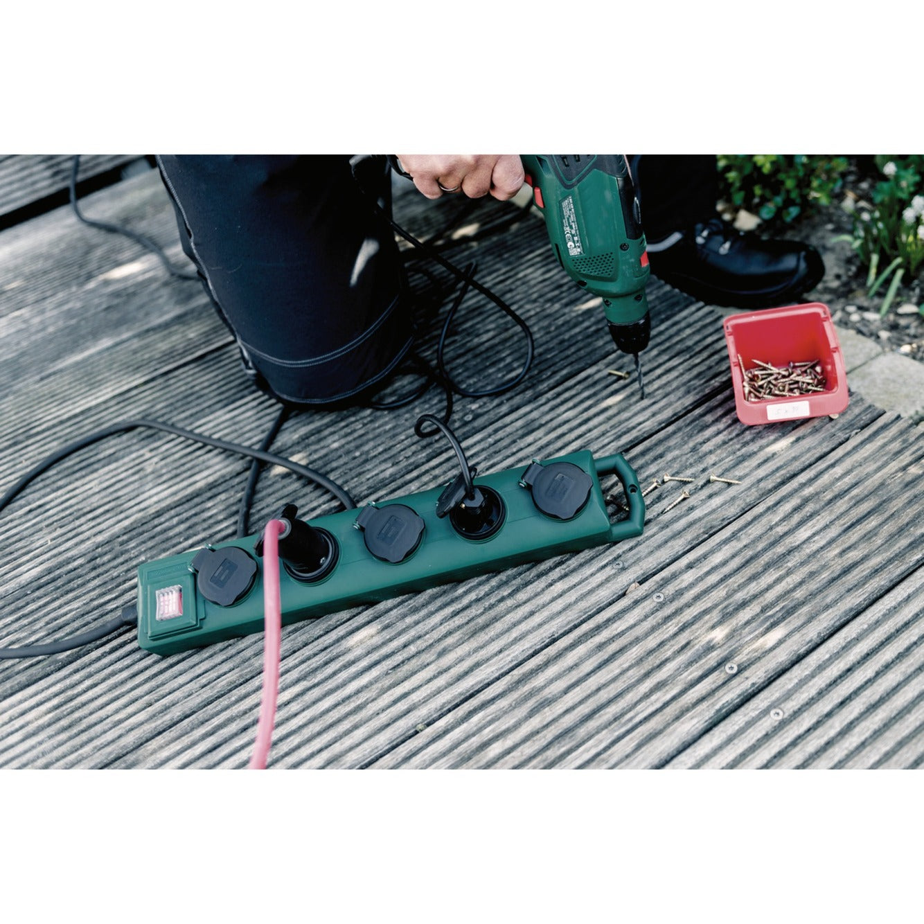 Brennenstuhl Super-Solid SL 554 Distributeur de contact du jardin