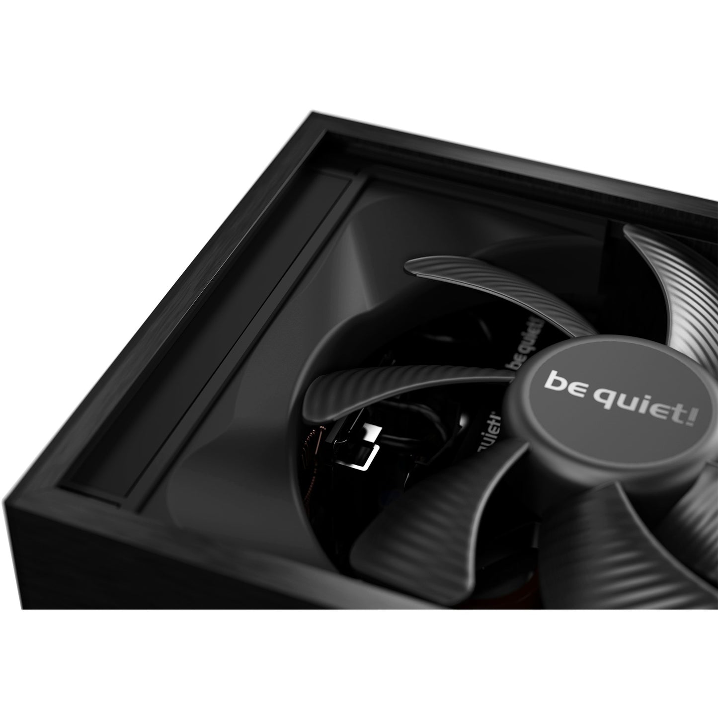 Soyez silencieux! Dark Pro 13, 1600W