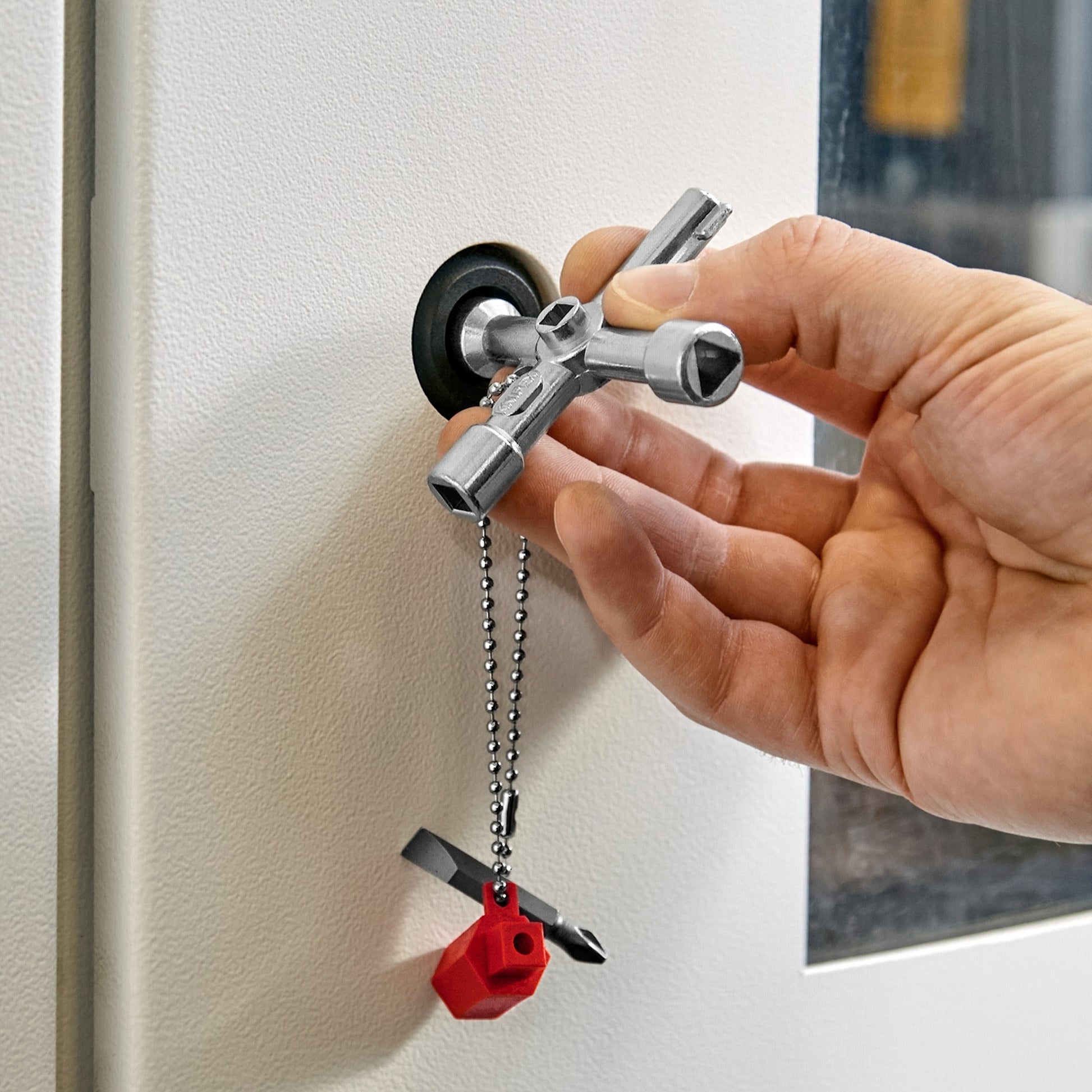Clés d'armoire de commutation Knipex 001103