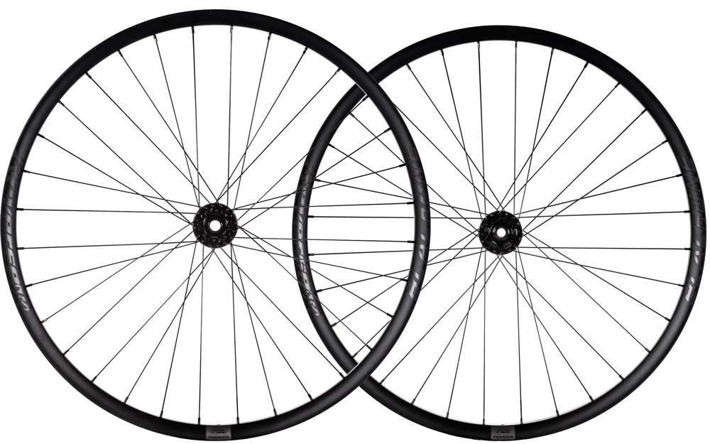Paire de roues tubeless Reverse Components Black One 29 27,5 Boost