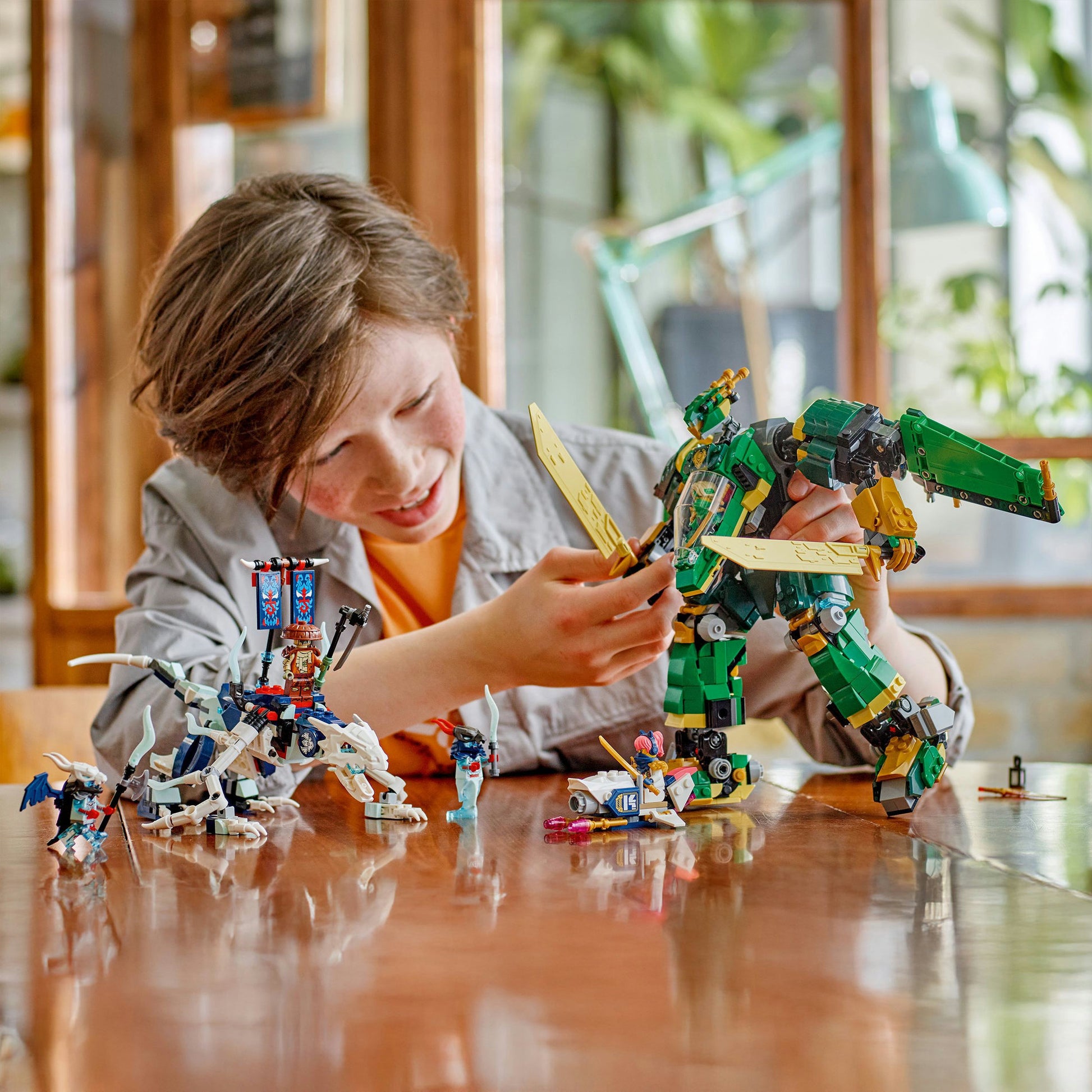 LEGO 71845 Ninjago Lloyds Plane Mecha