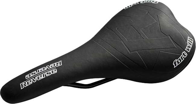Selle Fort Will Titan à composants inversés