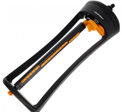 Arroseur oscillant à économie d'eau Fiskars | l | métal - 1023661