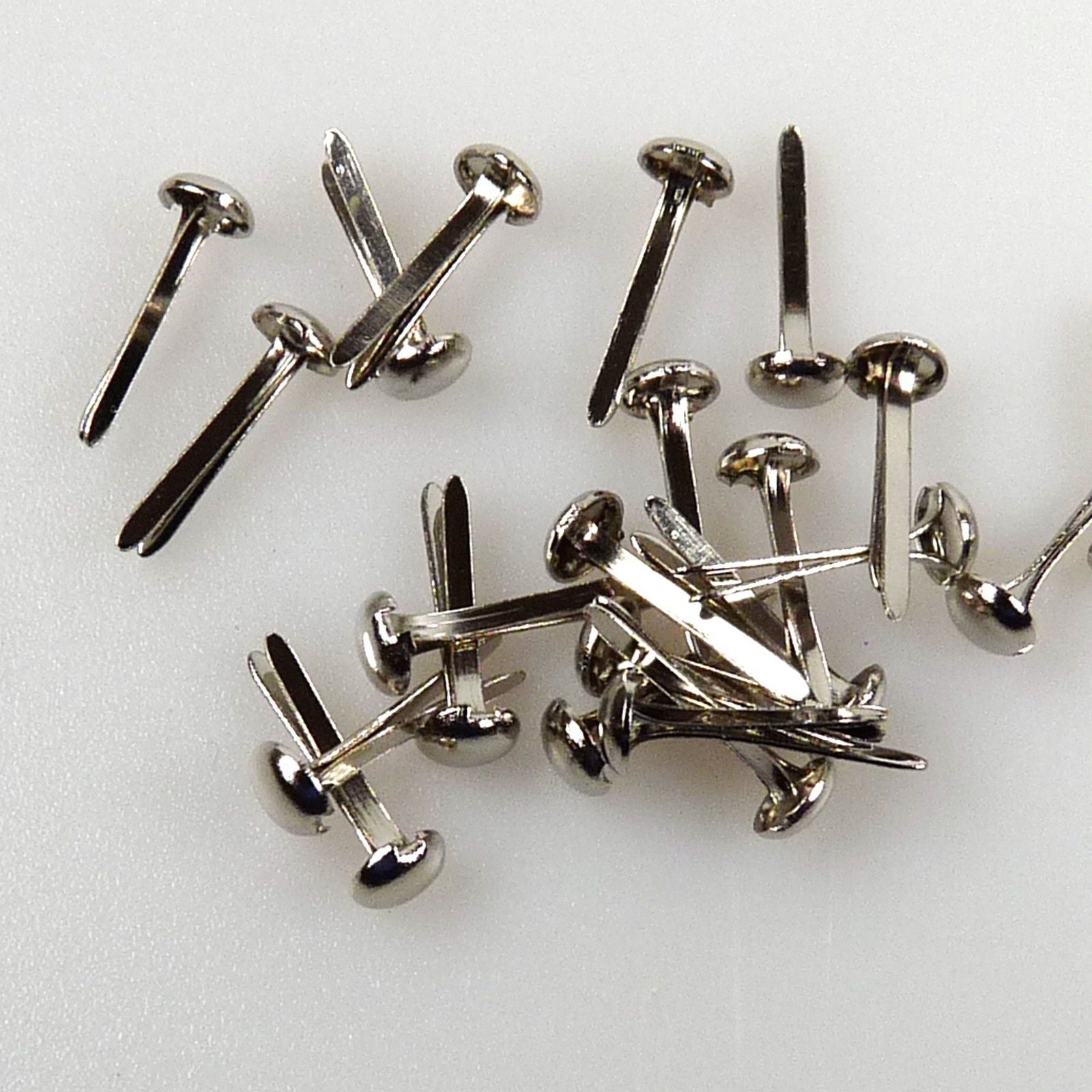 Le choix de Nellie • attaches parisiennes florales 3 mm (paquet de 40 pièces) argent