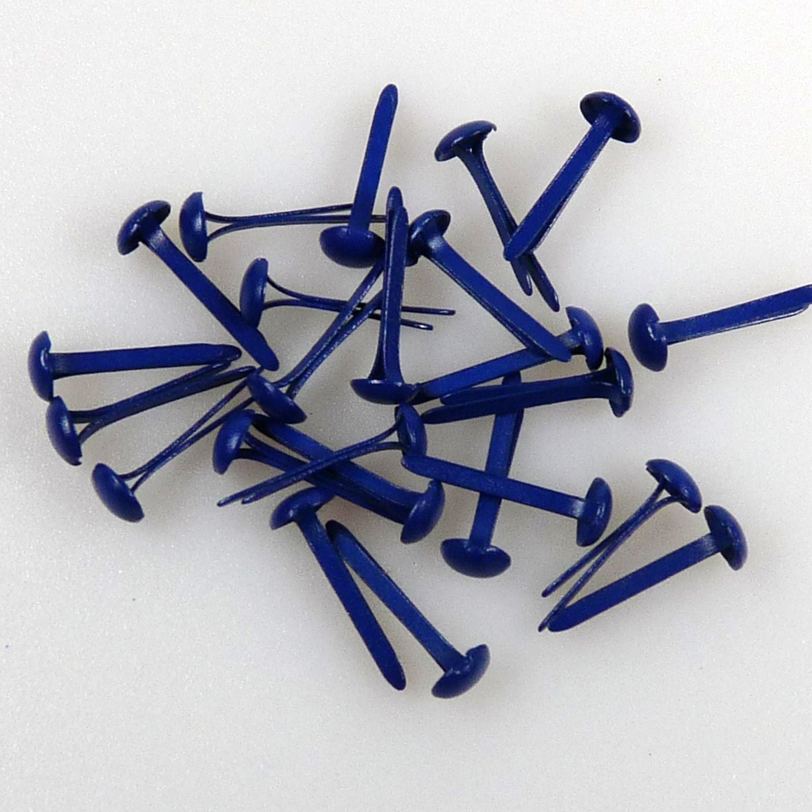Le choix de Nellie • attaches parisiennes florales 3 mm (paquet de 40 pièces) bleu foncé 2945u