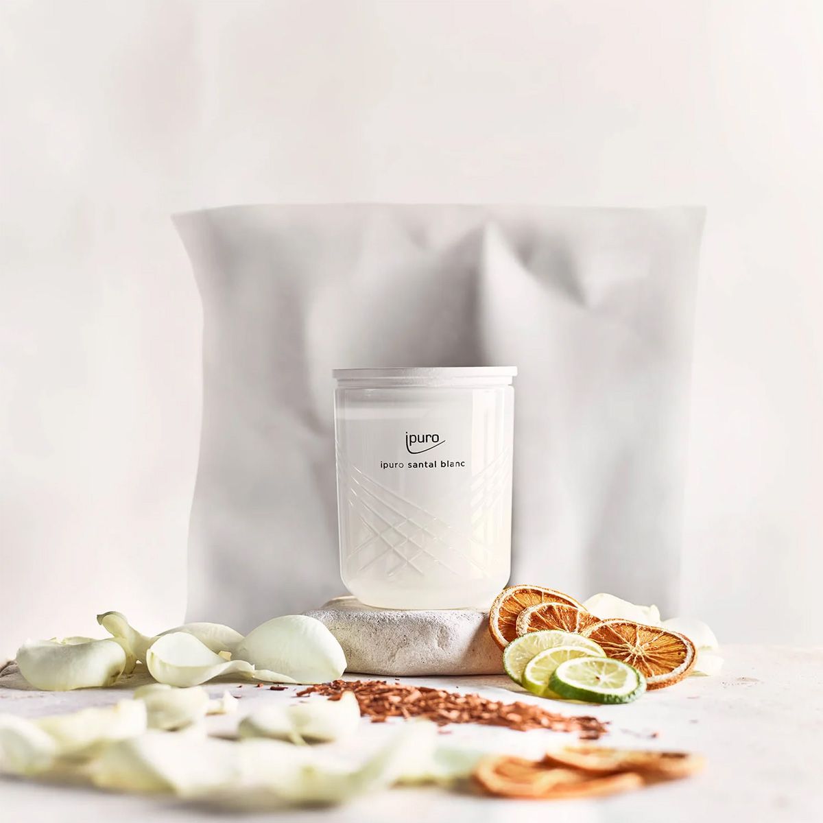 Ipuro ipuro sgence bougie Santal Blanc 270gr