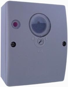 Klemko interrupteur crépusculaire en saillie 230v 10a lux réglable 5-10 lux