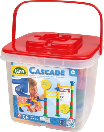 Lena Cascade Knikkerbaan 29 fête dans la valise