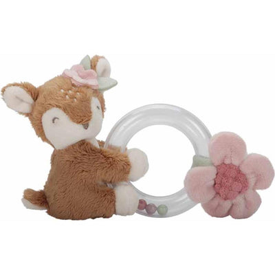 Petit cerf de hochet en anneau de jardin féérique hollandais
