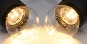 Lampe boule LED E27 clair blanc chaud 1W - LED0146