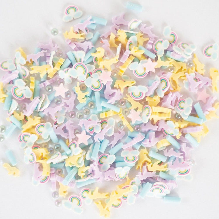 Marianne design • décoration shakeables sur l'arc-en-ciel