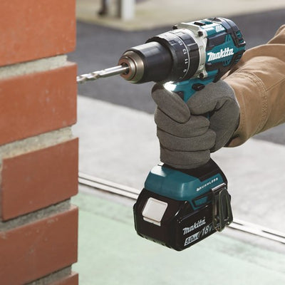 Perceuse-visseuse à percussion sans fil Makita 18v 5,0ah