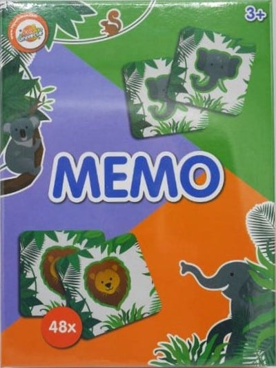 Jeu de mémoire d'introduction collectionne la plupart des cartes doubles, avec des photos d'animaux