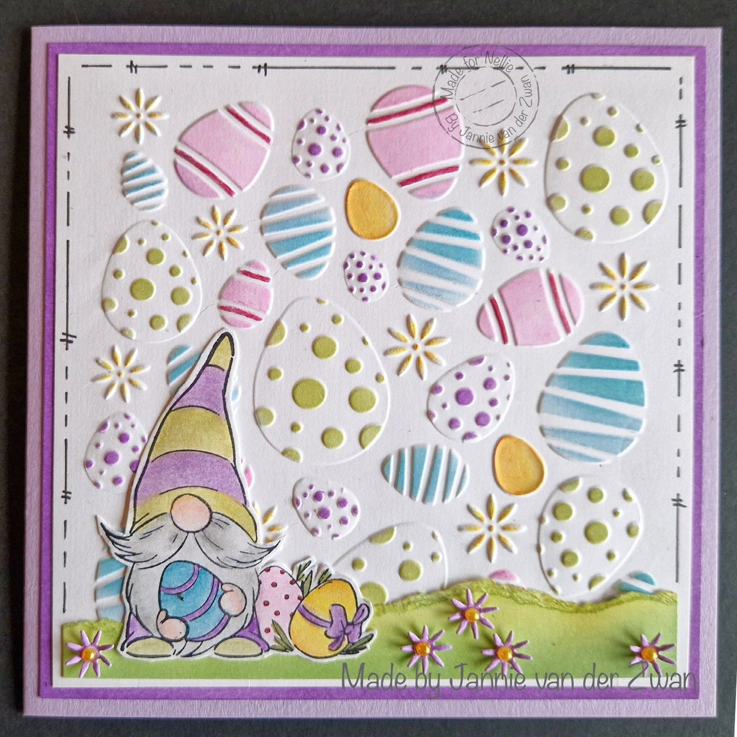 Le choix de Nellie • pochoir 15x15cm fond oeufs de Pâques