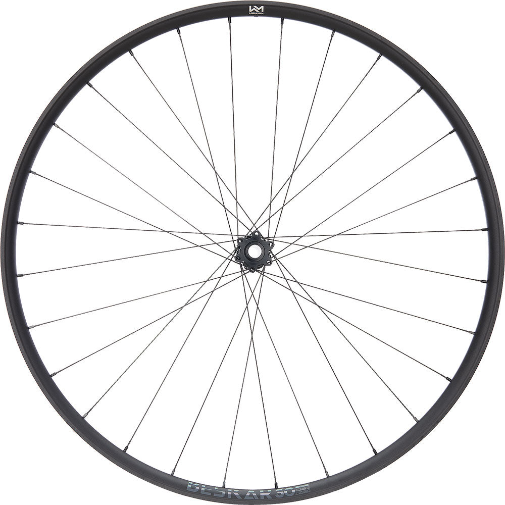 Roue avant newmen beskar 30 base 29 6 boulons 15x110 fade