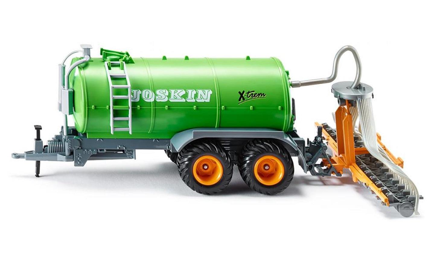 Camion de farceur de fermier siku