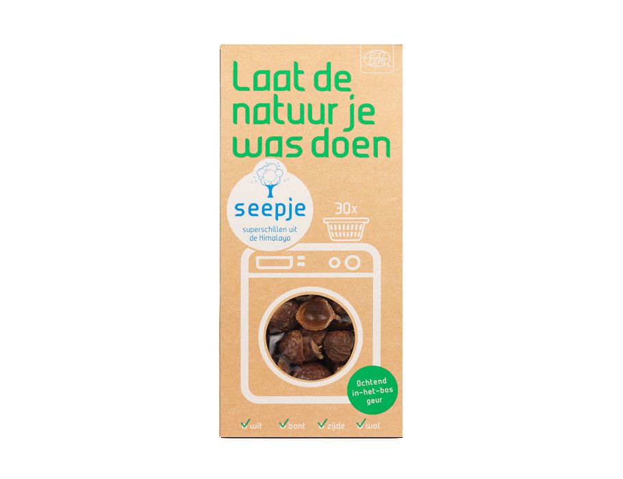 SEEPJE était noming le matin dans la forêt