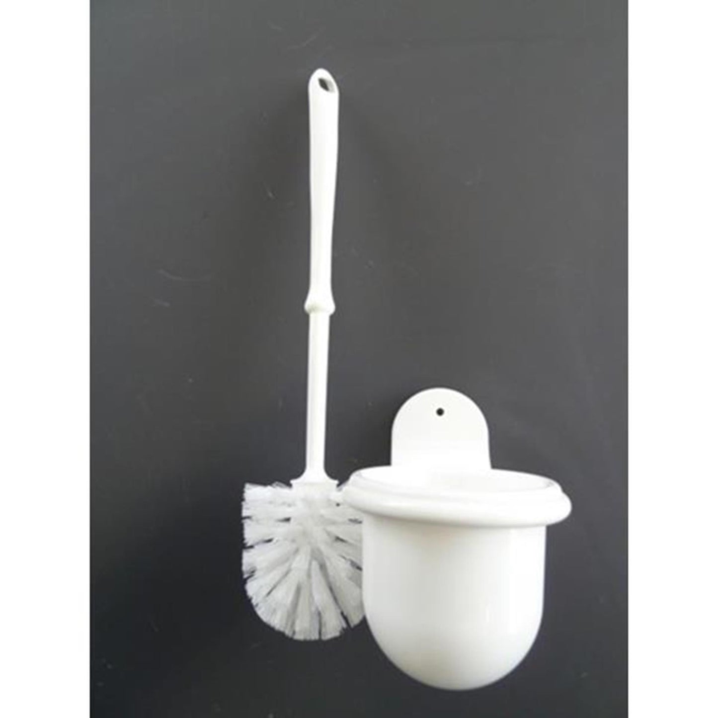 Robinetterie de WC en plastique blanc