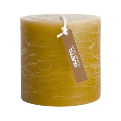 Bougie pilier Gusta rustique ocre jaune 10 x 10 cm | 12 pièces